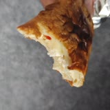 Domino's Pizza Ürün Yanık Küçük Ekstra Malzeme Satın Almanıza Rağmen İçi Bomboş