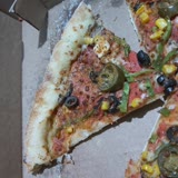 Domino's Pizza Peynir Kenar Değil Hamur Kenar Ve Eksik Malzemeli Ürün