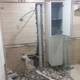 Koçtaş Ustalarının Banyo Takımını Takarken Bina Gider Borusunu Delmesi