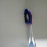 Oral-B Toothbrush Damages Teeth