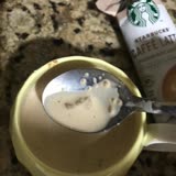 Starbucks Coffee Latte Suda Çözünmüyor