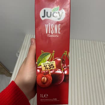 Bim Meyve Suyunun İçinde Böcek