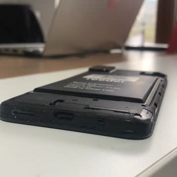 Reeder Ayıplı Ürün Batarya Şişmiş