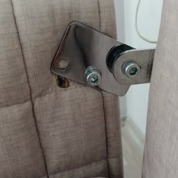 Mondi Koltuk Takımı Zayiatı