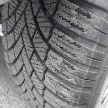 Defective Tyres From Bridgestone