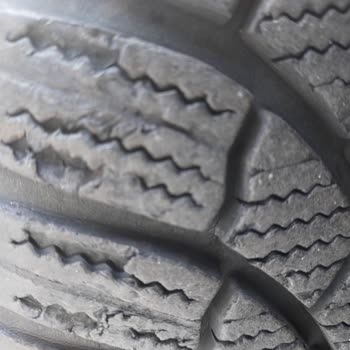 Defective Tyres From Bridgestone