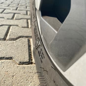 Sıfır Km Aracın Goodyear Lastiği Balon Yaptı