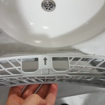 LG Çamaşır Kurutma Makinesi Tiftik Filtresi Birleşim Yeri Kopması