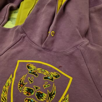 Vanish Kosla Oxi Action kızımın Okul Kıyafetlerini Mahvetti