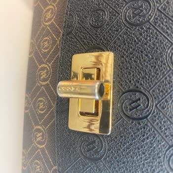 Vakko Kusurlu Ürün Ve Arkasında Durmayan Pahalı Marka