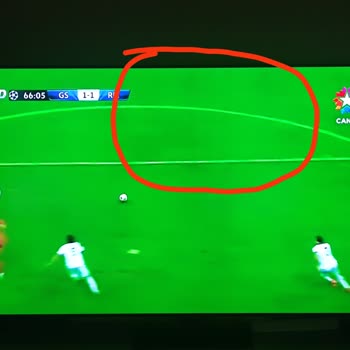 Samsung 65Q80B TV Panel Dikey Gölgelenme, Kirli Ekran Sorunu