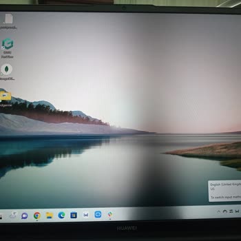 Huawei Matebook D16 i7 Screen Defect
