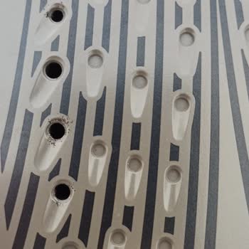 Sıfır Philips Azur GC4552/00 Ütünün Tabanındaki Boya Soyuldu!