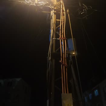 Oedaş Elektrik Kesintisi Sürekli Kütahya Yunusemre Mah Selimiye Caddesi