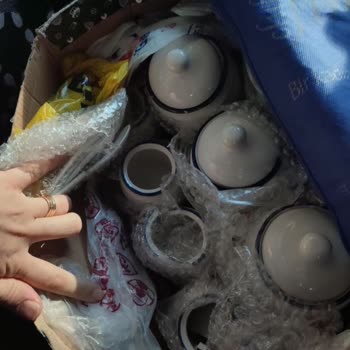 Aras Kargoda Adeta Tekmelenen Kargolarımız