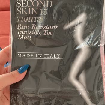Calzedonia shipped me a faulty pair of Second Skin 15 Tights