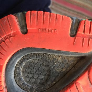 Under Armour Erken Deforme Olan Koşu Ayakkabısı