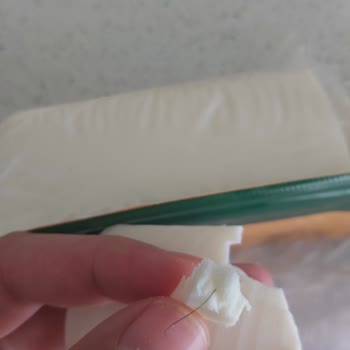 Tarım Kredi Kooperatif Market Peynirinden Kıl Çıktı!