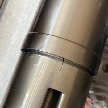 Avoid Dyson V15 Detect Absolute - Subpar Quality and Customer Service