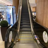 Emaar Square Mall Yürüyen Merdiven Mekanizmasına Sıkışan Ayak