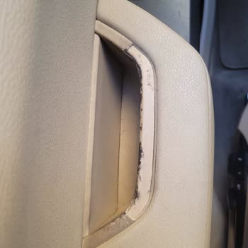 BMW X3 Kapı Kolları Deformasyonları