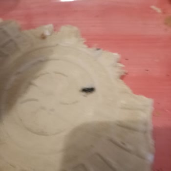 Şok Marketler Kağıt Helvadan Böcek Ölüsü Çıktı!