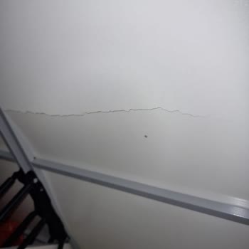 İstikbal Baza Tahtası Kırıldı