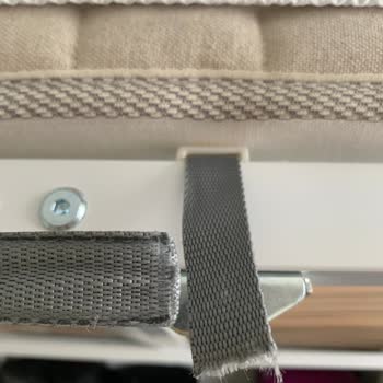 IKEA Yatak Baza Mandalı Uzantısı Koptu