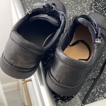 Togo Ayakkabı Tarafıma Hatalı Ulaştı Dikişlerinde Problem Var