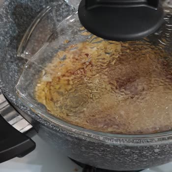 Karaca Züccaciye Cam Kapak Ocakta Patladı