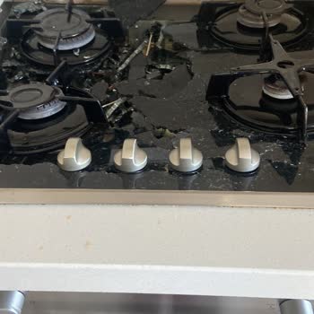 Beko Marka Ankastre Cam Ocak Patladı