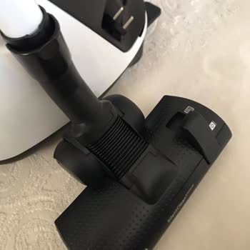 Bel Ağrıtan Bosch BGS7SIL1 Toz Torbasız Pro Silence Elektrikli Süpürge ...