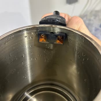 Sinbo Çay Makinesi Tamamen Boş