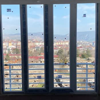 Kompen Soldan Ve Tam Geri Açılır Pen Yerine; Sağdan Ve Geri Yatmayan Takıldı