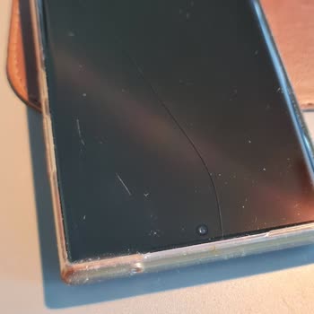 Samsung Telefon Samsung Yetkili Servis Ve Ekran Sorunu