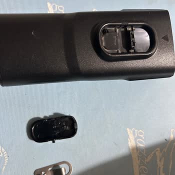 Philips Ev Aletleri XC8049/01 Teleskopik Boru Butonu Kırıldı