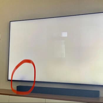 Samsung İlk 2 Ayda 4 Defa Değişen Ve Sonrasındada Anakartı Değişen TV