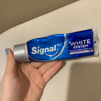 Signal Paketi Patlamış Signal Diş Macunu