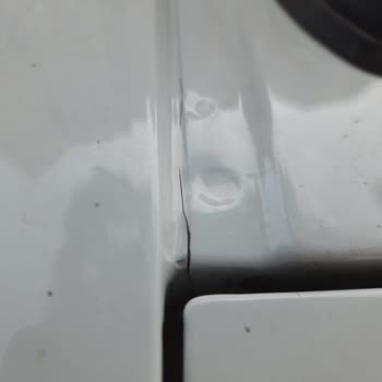 Dacia Duster Tavanda Çatlak