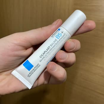 Kozvit.com Ürün Orijinal Değil Yüzümde Yanma Kızarma Yapıyor La Roche Baume B5