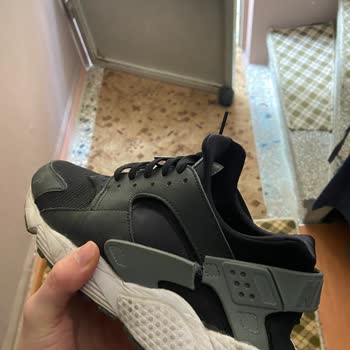 Nike Ayakkabının Sorunlu Olması!