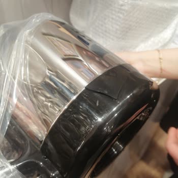 Korkmaz Mutfak Eşyaları Ürün Eridi Sıfır Ürün Kırık Geldi