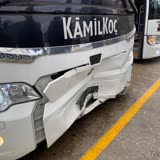 Kamil Koç Kaza Yapmış Otobüs