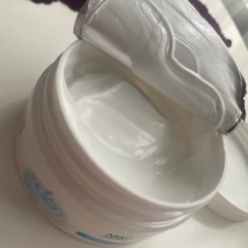 Arko Krem Kutusu Yarısı Boş