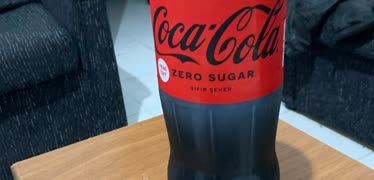 Coca-Cola Zero'nun Cola Dan Farklı Bir Görüntü Olması