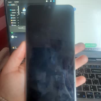 Reeder Telefon Kullanılmaz Halde