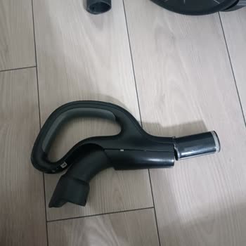 Electrolux Süpürge Tutma Sapı Elimizde Kaldı