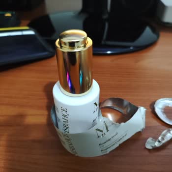 Misbahçe Etiket Üzerine Etiket