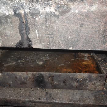 İfyıl Sobanın İçinden Su. Kaçırıyor