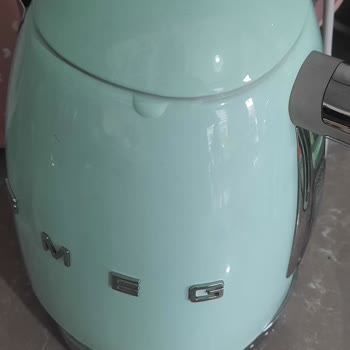 My Terrible Experience with Smeg Kettle